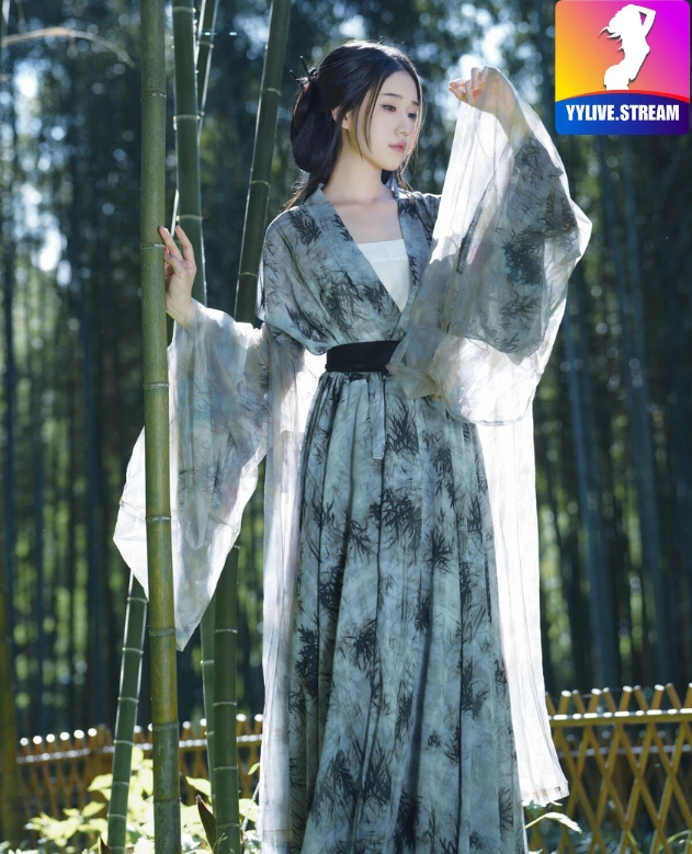 Zang Yi Tong -hot51.live