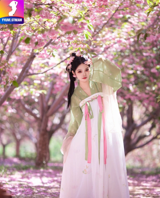 Wan Yi -hot51.live