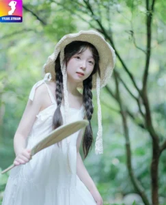 Read more about the article Cô Gái Xinh Đẹp Yi Kou Yang Tại YYLive