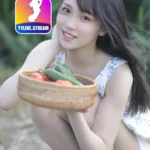 Phạm Thị Mỹ Tiên xinh đẹp trên Hot51 MOD APK