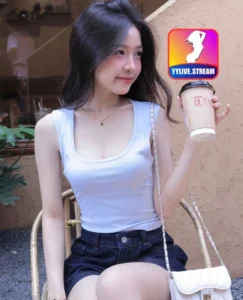 Read more about the article Jordan Palmer và cô gái xinh trên YYLive APK 2026 mới