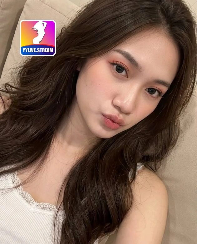 Cao Huyền-YYLIVE.STREAM