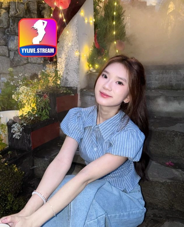 Cao Huyền-YYLIVE.STREAM