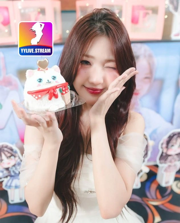 Đức Huy-yylive.stream