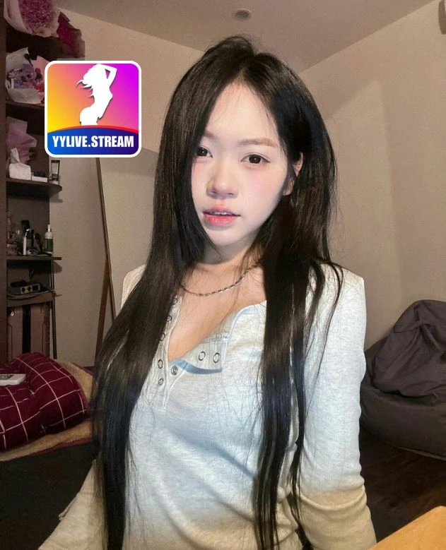 Thùy Dương-YYLive.stream